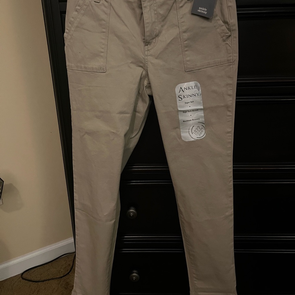 1822 Denim Women's Ankle Skinny Pants - Tan